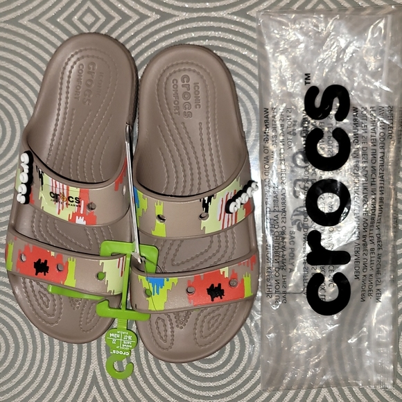 *NEW*Croc Sandles - Picture 2 of 3